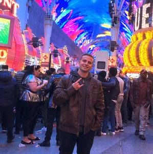 Meet your Posher, Justin